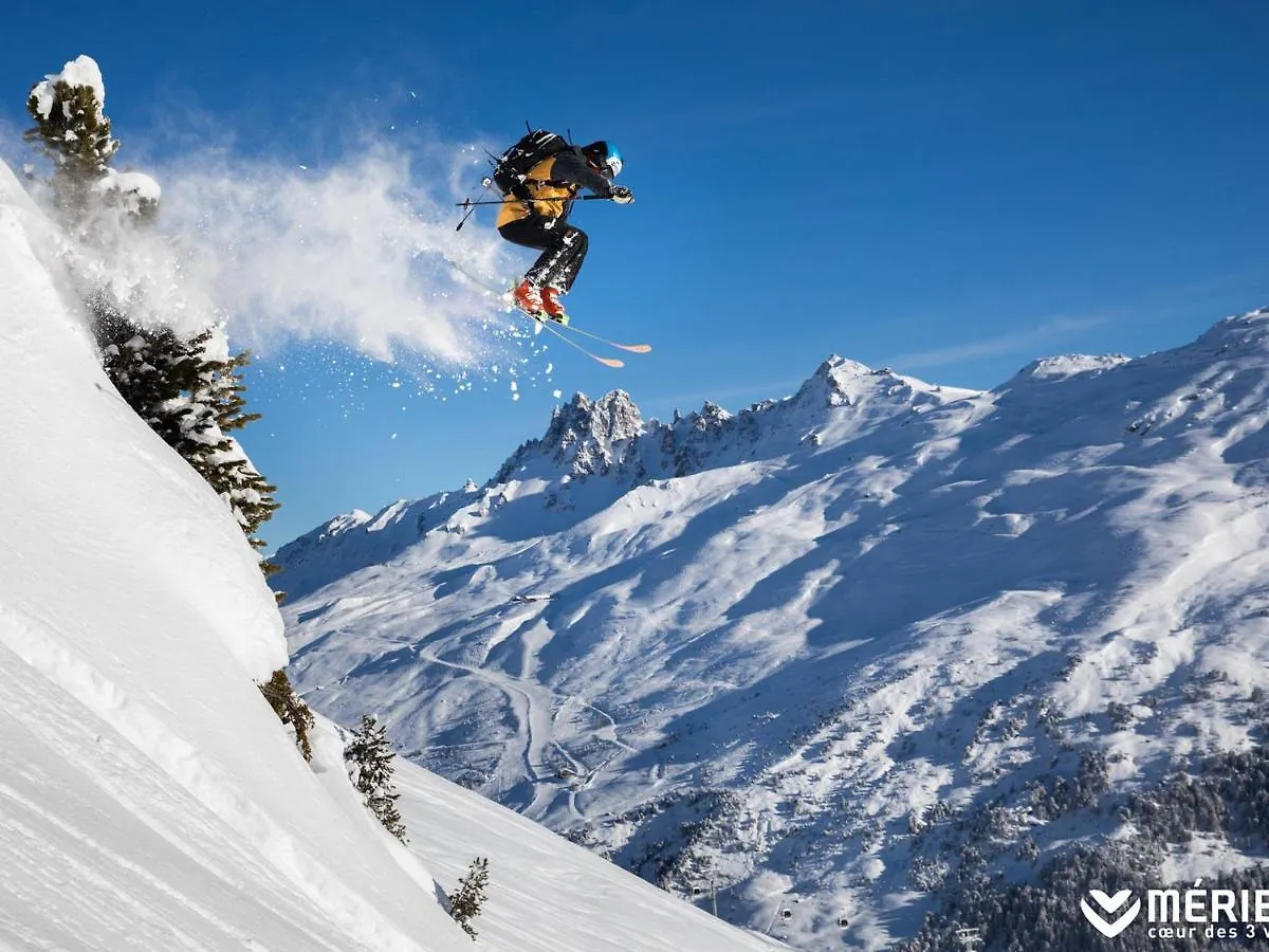 Duplex Lumineux A Meribel Avec Cheminee, Terrasse Et Acces Aux Pistes - Fr-1-566-31 Les Allues France