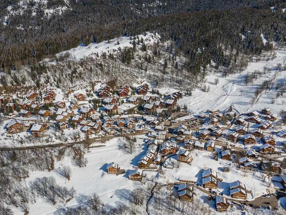Duplex Lumineux A Meribel Avec Cheminee, Terrasse Et Acces Aux Pistes - Fr-1-566-31 Les Allues